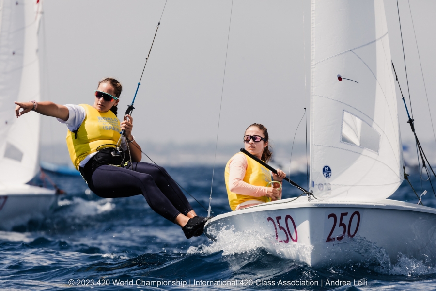 2023 420 World Championships- Στην 1η θέση φιγουράρουν οι πρωταθλήτριες Ευρώπης Ι. Κερκέζου -Δ. Γιαννούλη