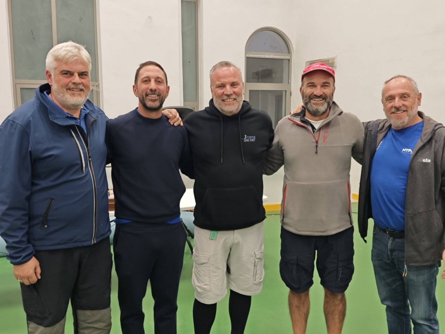 Δελτίο Τύπου – Με Αγωνιστική Επιτυχία Ολοκληρώθηκε ο Πανελλήνιος Αγώνας Κλάσης J24  στις 9 και 10 Νοεμβρίου  στη Σούδα