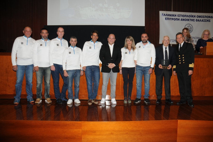 Η ΕΑΘ βράβευσε τα κορυφαία σκάφη και πληρώματα