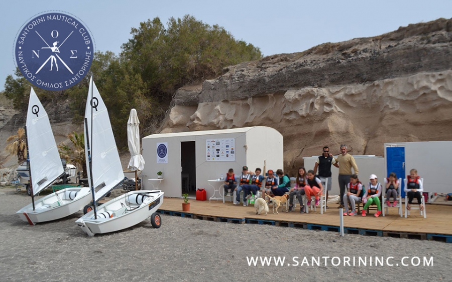 Η Σαντορίνη άνοιξε πανιά