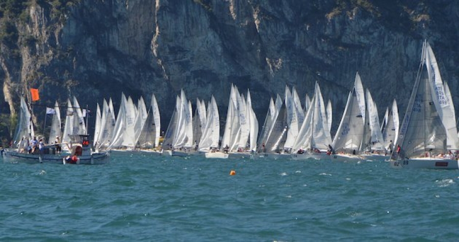 J 24- Αγωνιστικό Πρόγραμμα  2019