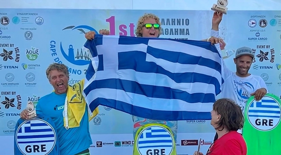 Πρωταθλητής Ελλάδος στην ολυμπιακή κατηγορία Formula Kite o Cameron- Αλέξανδρος Μαραμενίδης
